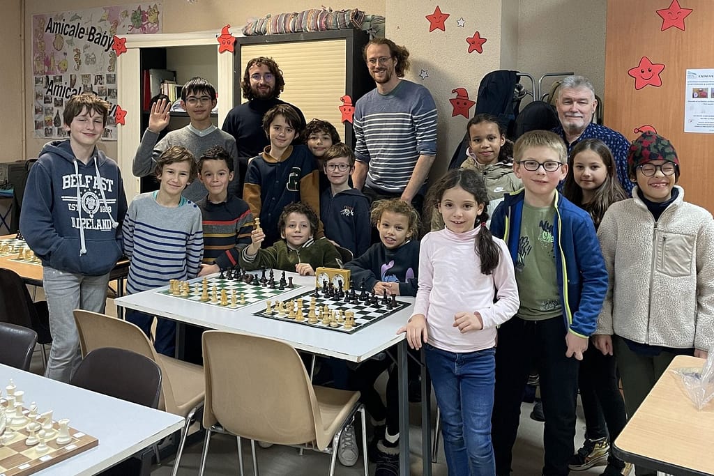 Les jeunes joueurs d'échecs de l'Amicale Babylone