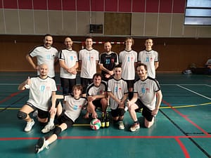 L'équipe de Volley-ball masculin 93 de l'Amicale Babylone